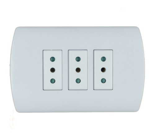 Enchufe Hebra Embutido Triple 10A Aris Blanco 0503