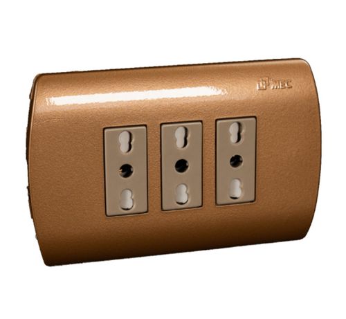 Enchufe Hembra Triple 16A Aris Dorado Mec 0540
