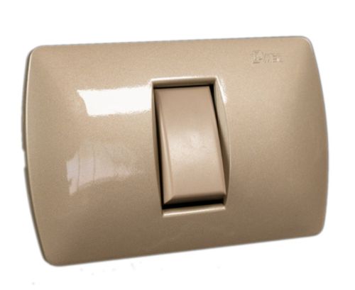 Interruptor 9/24 250V 16A Titaneo Beige Linea Grand Mec