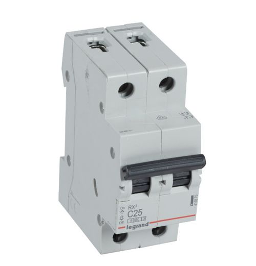 Interruptor Termomagnetico 2P Curva C 25A Legrand